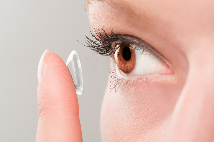 Who Is At Risk For Corneal Ulcers?